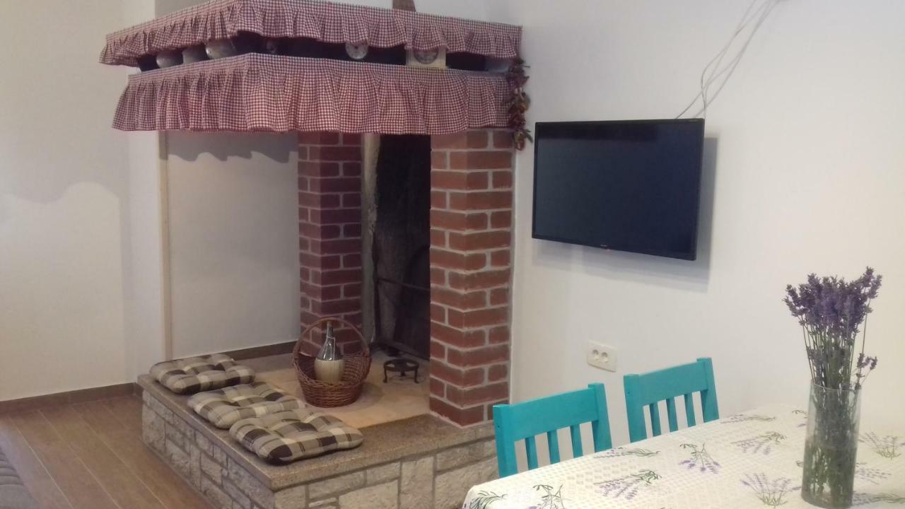 Authentic Istria&Pet Friendly Apartment Banko Near Rovinj Kanfanar Eksteriør bilde